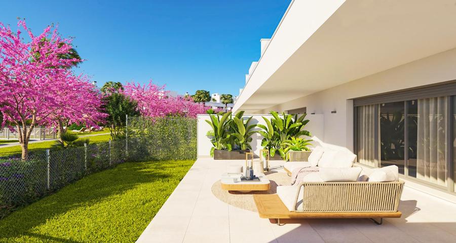 Apartamento en venta en Estepona de 97 m2 photo 0