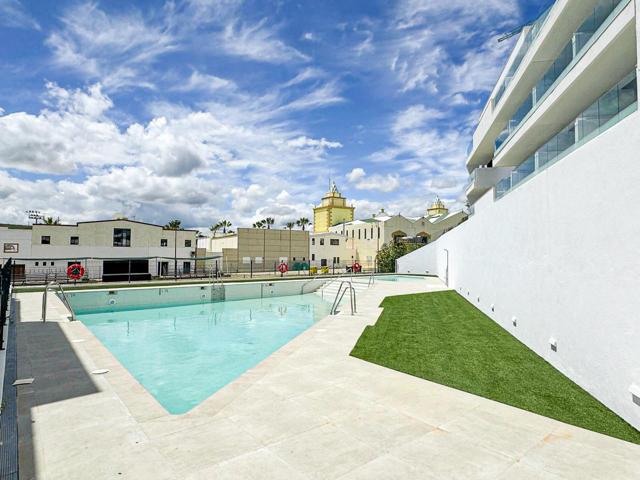 Apartamento en venta en Estepona de 110 m2 photo 0