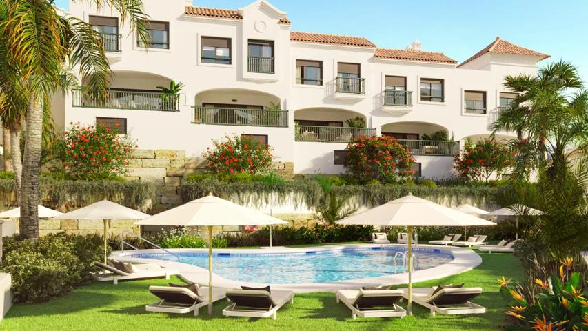 Adosado en venta en Estepona de 245 m2 photo 0