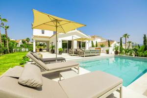 Casa - Chalet en venta en Casares de 330 m2 photo 0