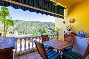 Adosado en venta en Benahavís de 133 m2 photo 0