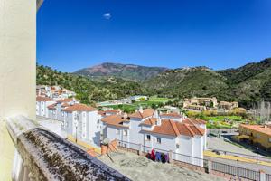 Adosado en venta en Benahavís de 133 m2 photo 0