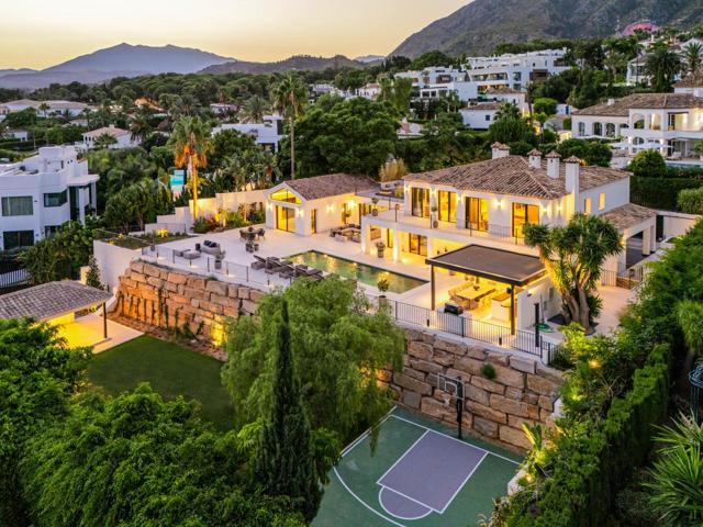 Casa - Chalet en venta en Marbella de 734 m2 photo 0
