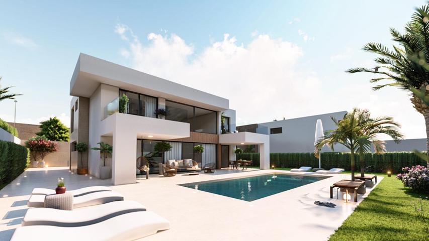 Casa - Chalet en venta en Manilva de 265 m2 photo 0