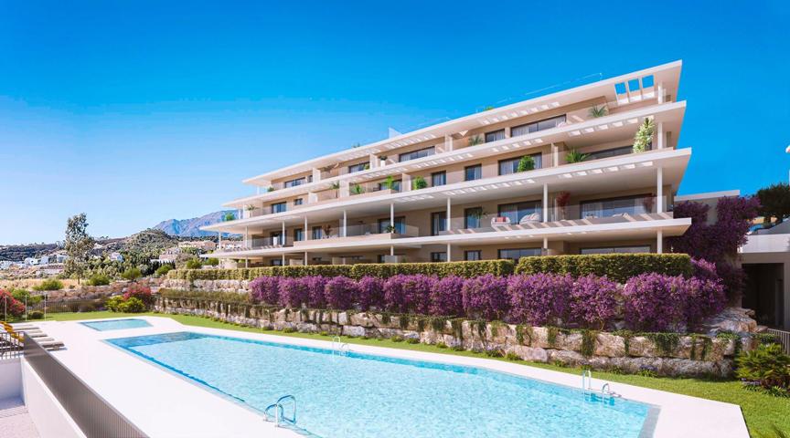 Apartamento en venta en Estepona de 123 m2 photo 0