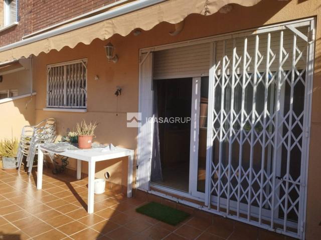 🏡 Exclusiva casa adosada de 4🛏️, 3🛁 con patio y buhardilla + box en Ca n’Oriol - Can Rosés photo 0
