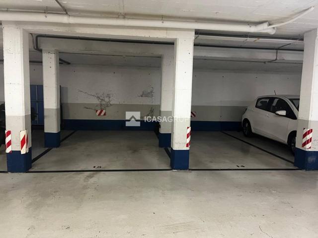 Se alquila plaza de parking en ubicación privilegiada – Sant Cugat centro photo 0