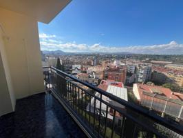 🏡 Amplio piso de 4 habitaciones en La Serreta, Rubí photo 0