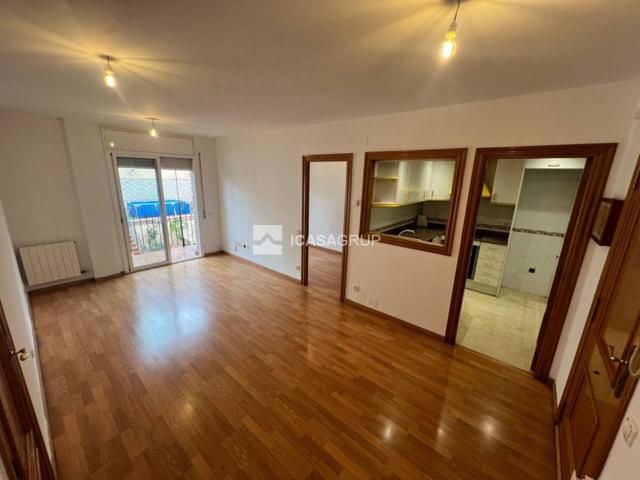 🏡 Ático Dúplex en venta – Zona Can Rosés, Rubí ✔️ 3 habitaciones | 🌞 2 terrazas + balcón | 🚗 Plaza de parking incluid photo 0