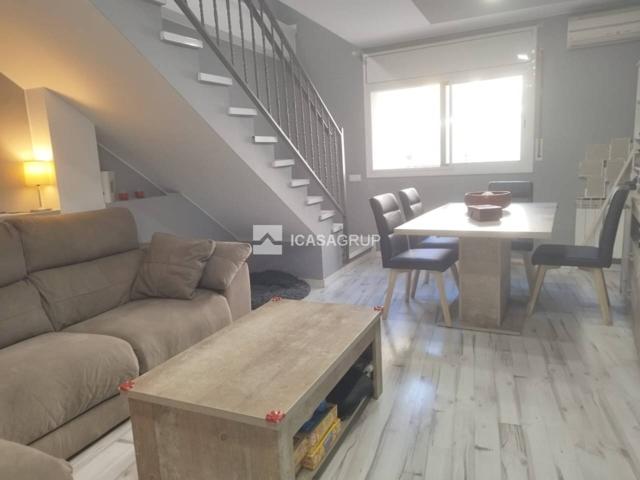 🏡 Dúplex de 2 habitaciones con terraza, parking y trastero en Can Roses, Rubí photo 0