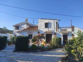 Casa En venta en Alora, Álora photo 0