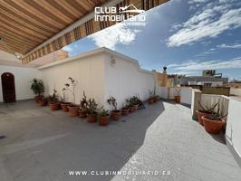 Ático dúplex en el corazón de Santa Cruz semi-amueblado con garaje y trastero photo 0