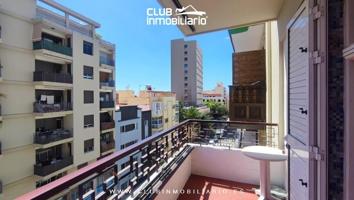 Vivir en el corazón de Santa Cruz, con luz natural, terraza y todas las comodidades 🏙 photo 0