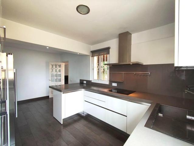 Chalet independiente en parcela de 580 m² con terrazas, jardines y zona de ocio | C- Garoé, Guajara – La Laguna photo 0