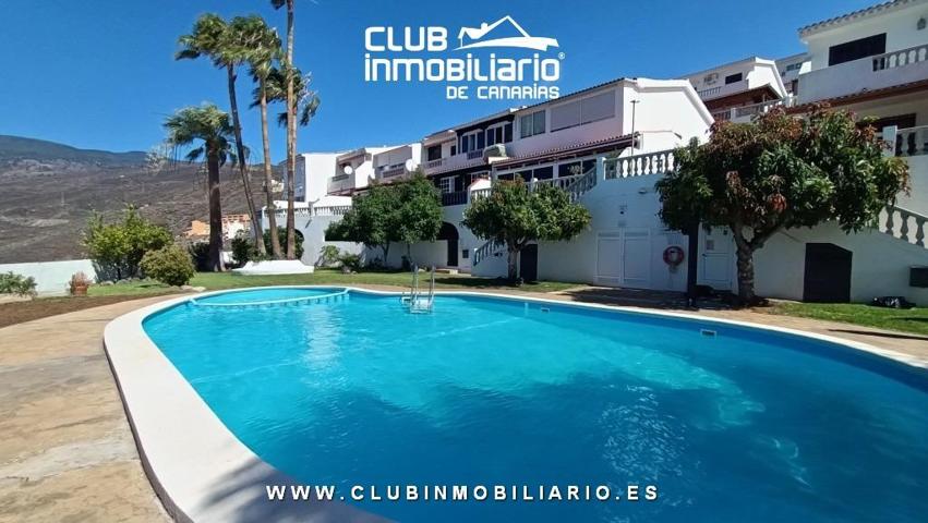 Chalet adosado en Radazul Alto de 4 habitaciones semi-amueblado con garaje photo 0