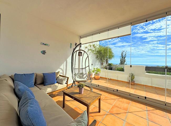 MARAVILLOSO APARTAMENTO CON AMPLIA TERRAZAS Y VISTAS AL MAR. Casares Costa. en ingles photo 0