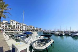 APARTAMENTO EN PLENO PUERTO DE LA DUQUESA photo 0