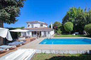 VILLA DE LUJO EN UBICACIÓN PRIVILEGIADA EN LA COSTA DEL SOL photo 0