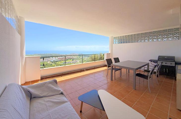 Apartamento con Vistas Panorámicas al Golf, Mar y Montaña en Doña Julia Golf, Casares Costa photo 0