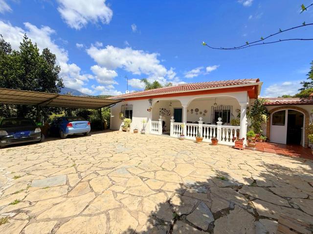 FINCA RÚSTICA CON VIVIENDA EN ESTEPONA, UN REFUGIO PRIVADO ENTRE MONTAÑAS Y NATURALEZA photo 0