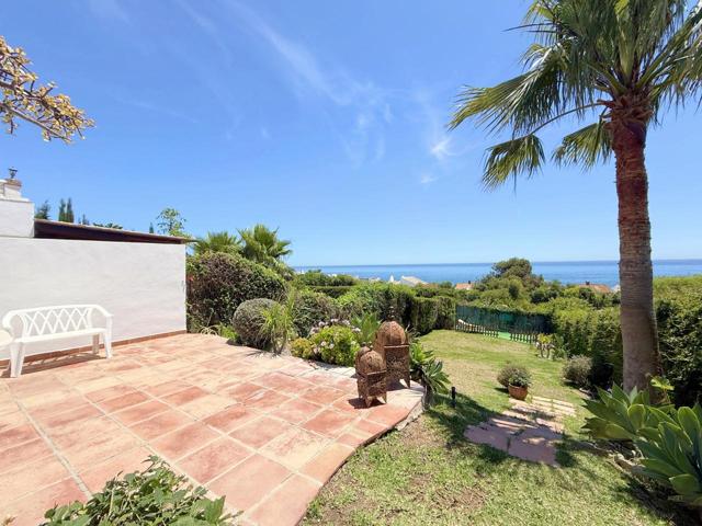 Maravillosa casa con jardín privado y preciosas vistas al mar, Estepona photo 0