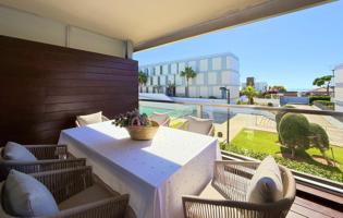EXCLUSIVO APARTAMENTO DE LUJO CON GRAN TERRAZA Y VISTAS AL MAR EN URBANIZACIÓN PRIVADA photo 0