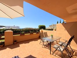 ENCANTADOR APARTAMENTO EN PLANTA BAJA CON AMPLIA TERRAZA, VISTAS PARCIALES AL MAR Y EXCEPCIONAL PRIVACIDAD photo 0