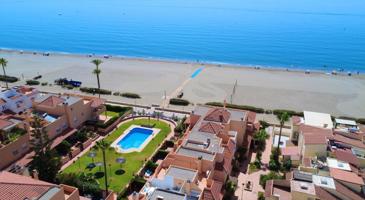 Casa - Chalet en venta en Casares de 153 m2 photo 0
