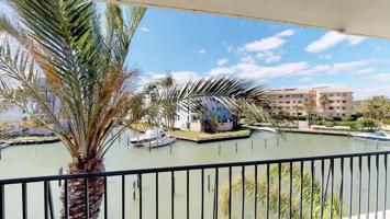 Apartamento en la Marina de Sotogrande photo 0