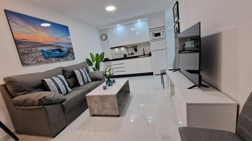 BONITO APARTAMENTO EN FUENGIROLA! photo 0