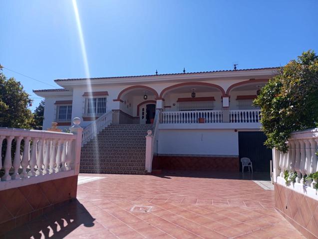 Casa - Chalet en venta en Alhaurín de la Torre de 480 m2 photo 0