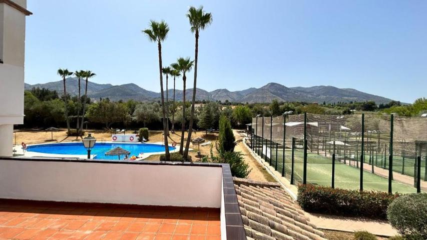 Adosado en venta en Alhaurín de la Torre de 267 m2 photo 0