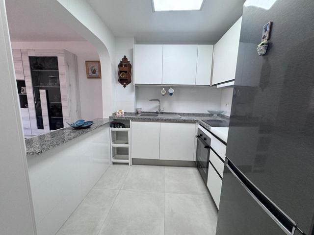 Piso en venta en Torremolinos de 93 m2 photo 0
