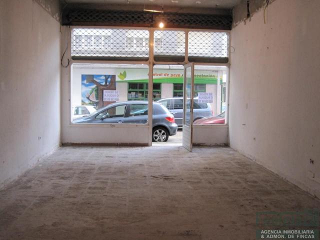 Local en venta en Betanzos de 92 m2 photo 0