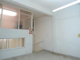 Local en venta en Culleredo de 65 m2 photo 0