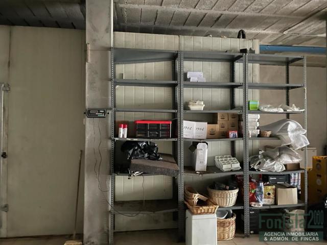 Local en venta en Betanzos de 170 m2 photo 0