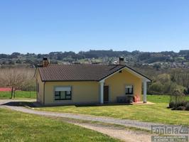 Casa - Chalet en venta en Abegondo de 213 m2 photo 0