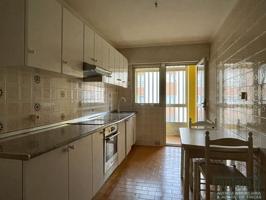 Piso en venta en A Coruña de 100 m2 photo 0