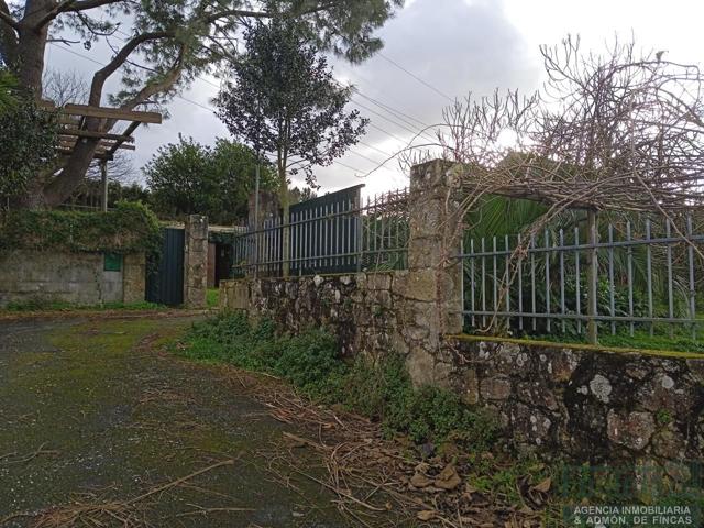 OPORTUNIDAD EN FEÁNS : CASA A LA VENTA CON TERRENO Y 4 DORMITORIOS. photo 0