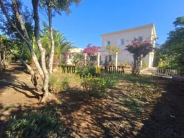 ENCANTADOR CHALET CON GRAN JARDIN Y APARTAMENTO INDEPENDIENTE photo 0