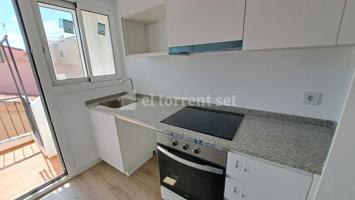 EXCLUSIVA!. Piso en Mataró CENTRO totalmente reformado a estrenar. 94m², 4 dorm. photo 0