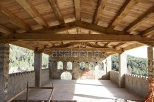 CAMÓS. GRAN MASIA CATALANA AUTÉNTICA rehabilitada parcialmente photo 0