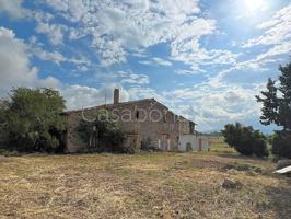 AUTÉNTICA MASIA CATALANA CON 4 ha, 2 pozos de agua, a un excelente precio, a rehabilitar. photo 0