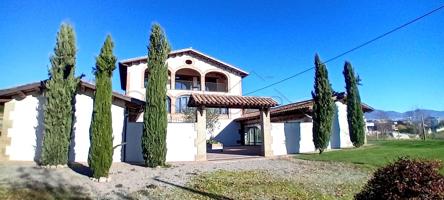 MASIA EN SANT VICENÇ DE TORELLÓ, ENCANTO HISTÓRICO CON COMODIDADES MODERNAS photo 0