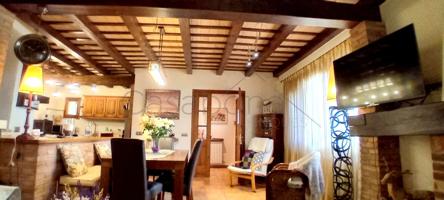 CASA CHALET DE PIEDRA, 4 HABITACIONES, 2 BAÑOS, GARAJE, JARDÍN, VISTAS, ESTADO EXCELENTE photo 0