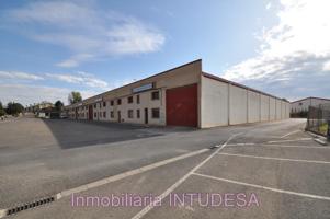 Nave Industrial en alquiler en Cascante de 1000 m2 photo 0