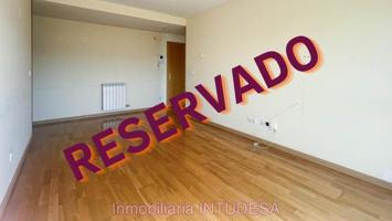 SE VENDE PISO DE TRES DORMITORIOS Y DOS BAÑOS EN TUDELA photo 0