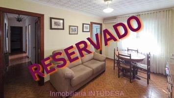 EN VENTA PISO DE CUATRO DORMITORIOS Y UN BAÑO EN TUDELA photo 0
