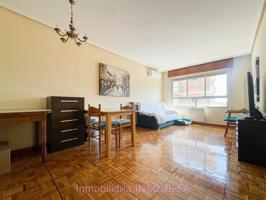 EN VENTA CENTRICO PISO DE CUATRO DORMITORIOS, BAÑO Y ASEO EN TUDELA photo 0