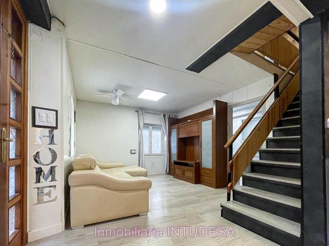 EN VENTA CASA DE DOS DORMITORIOS Y UN BAÑO EN FUSTIÑANA photo 0